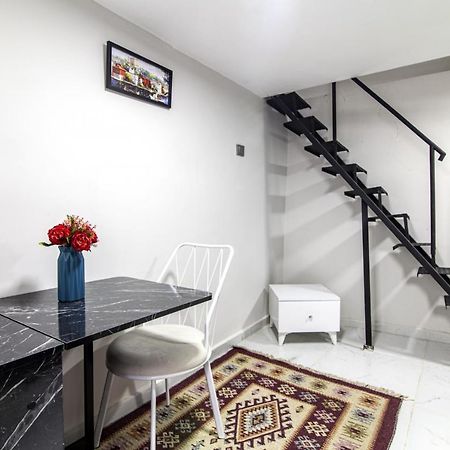 Modern Flat In The Heart Of Beyoglu Apartment Istanbul Exterior photo
