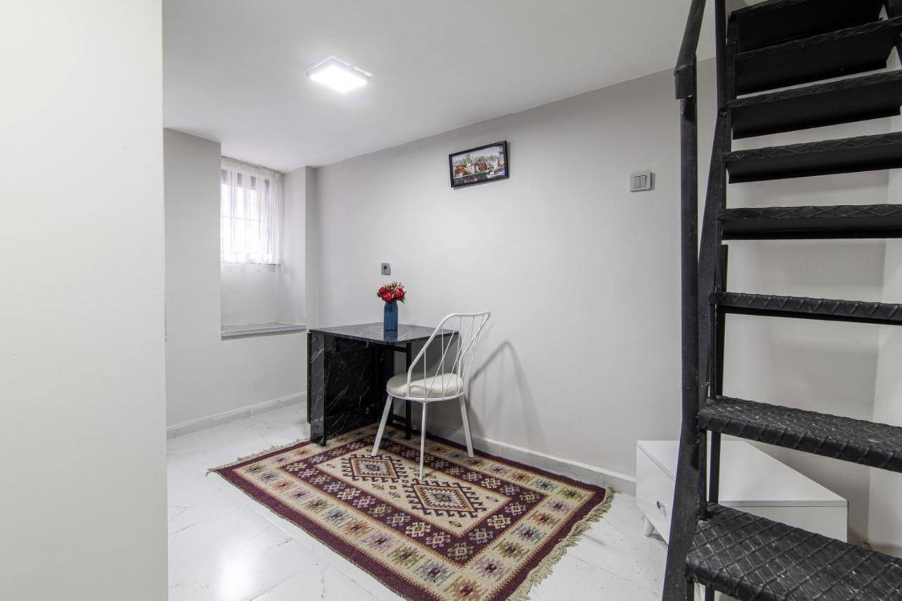 Modern Flat In The Heart Of Beyoglu Apartment Istanbul Exterior photo